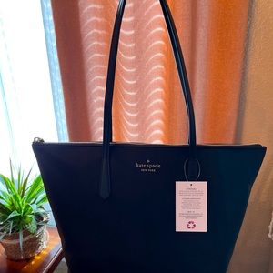 KATE SPADE ♠️ "kitt" - Large Tote   NWT